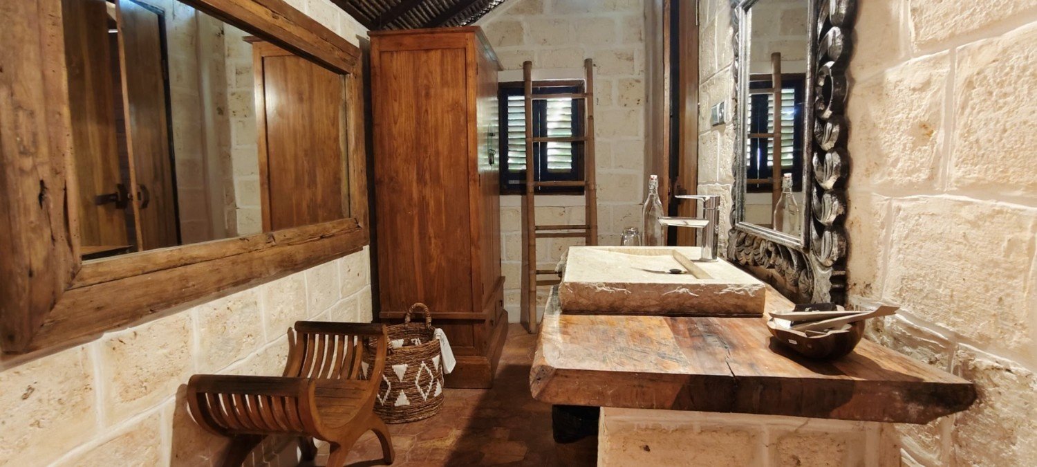 Classic Lodge Gallery 2