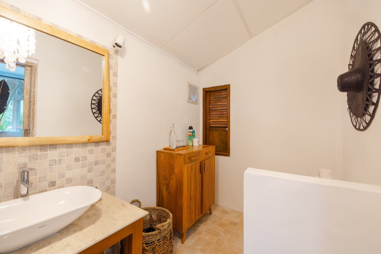 Garden Lodge Gallery 12