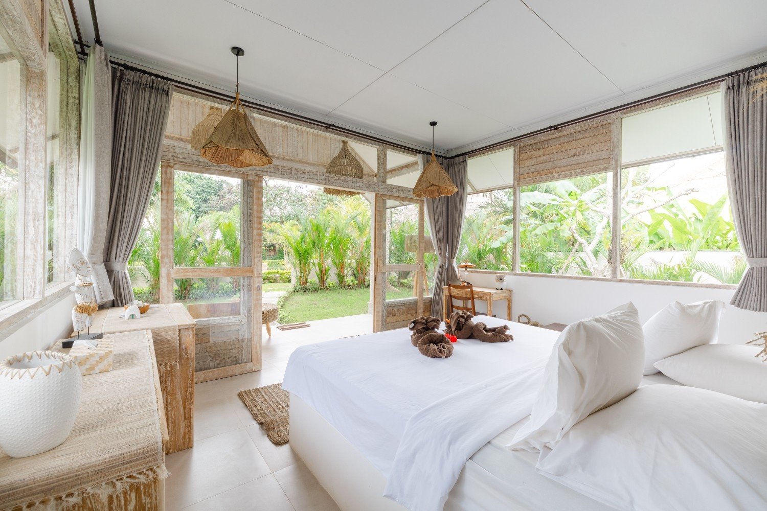 Garden Lodge Gallery 18