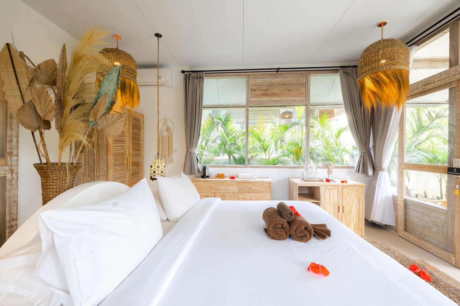 Pool View Lodge Gallery 5