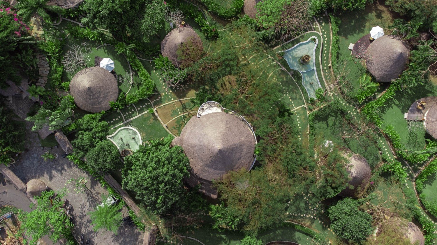 Premier Room Gallery 10