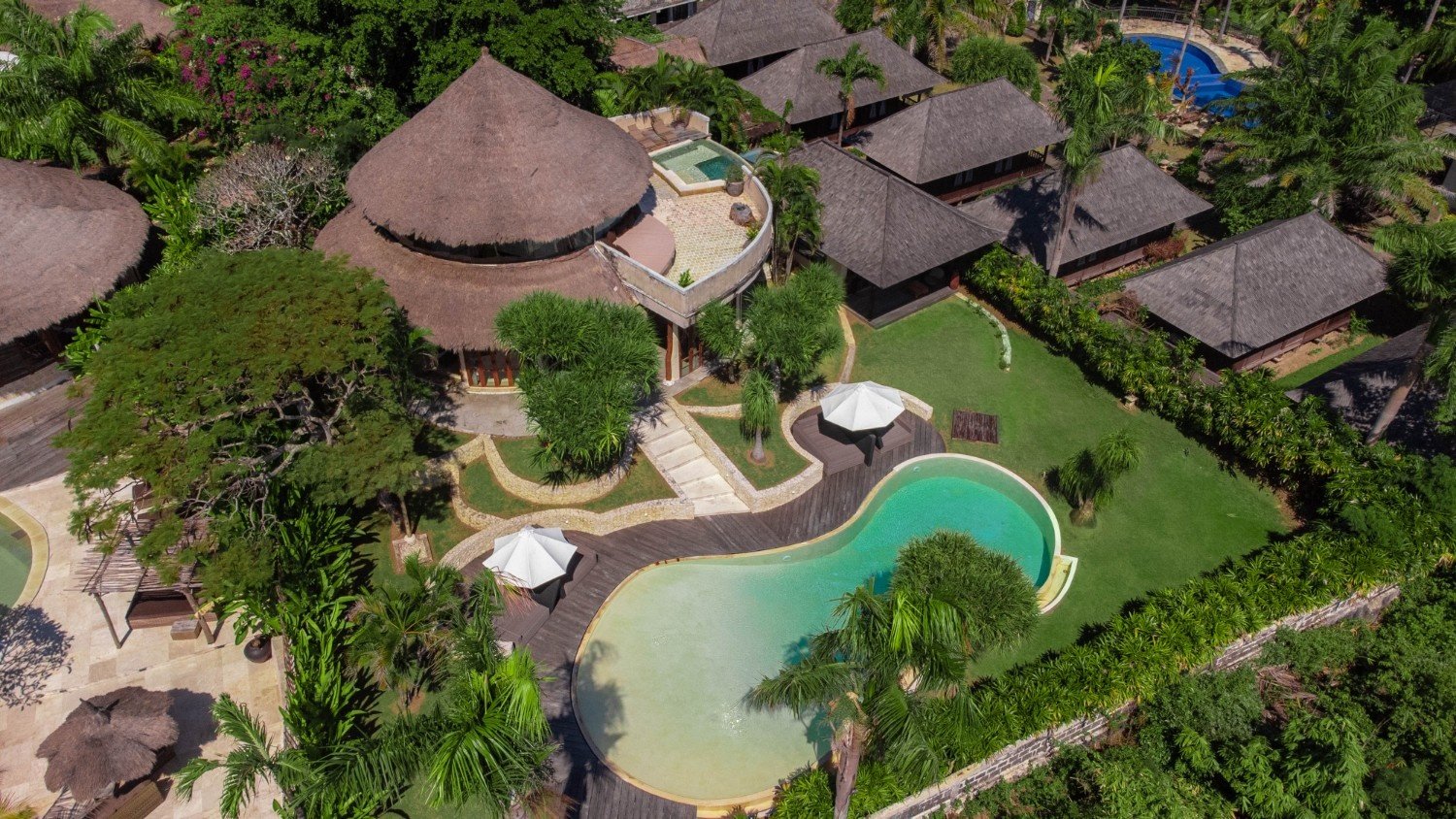 Private Pool & Sea View Gallery 30