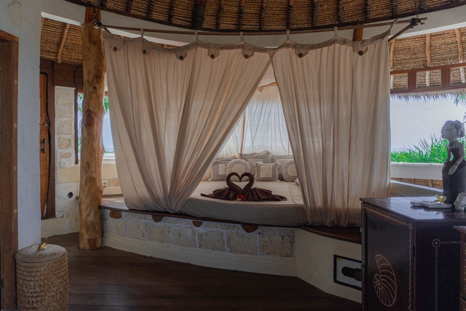 Private Pool & Sea View Gallery 5