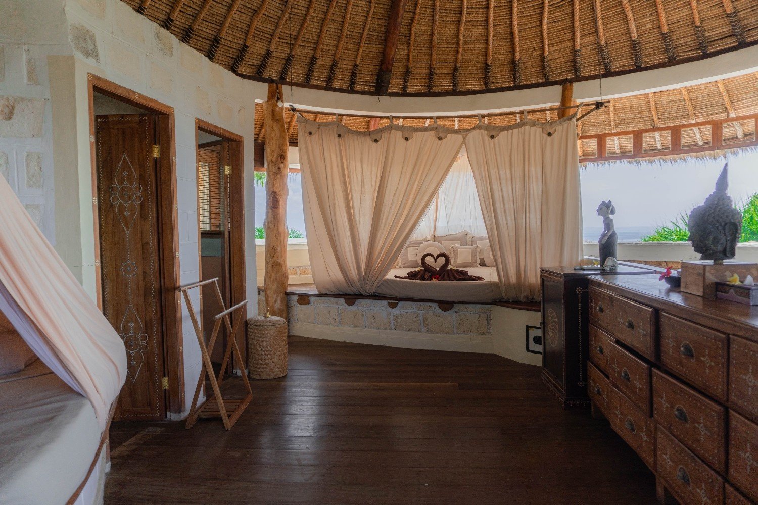 Private Pool & Sea View Gallery 7