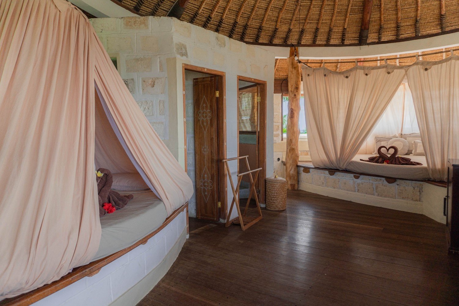 Private Pool & Sea View Gallery 8