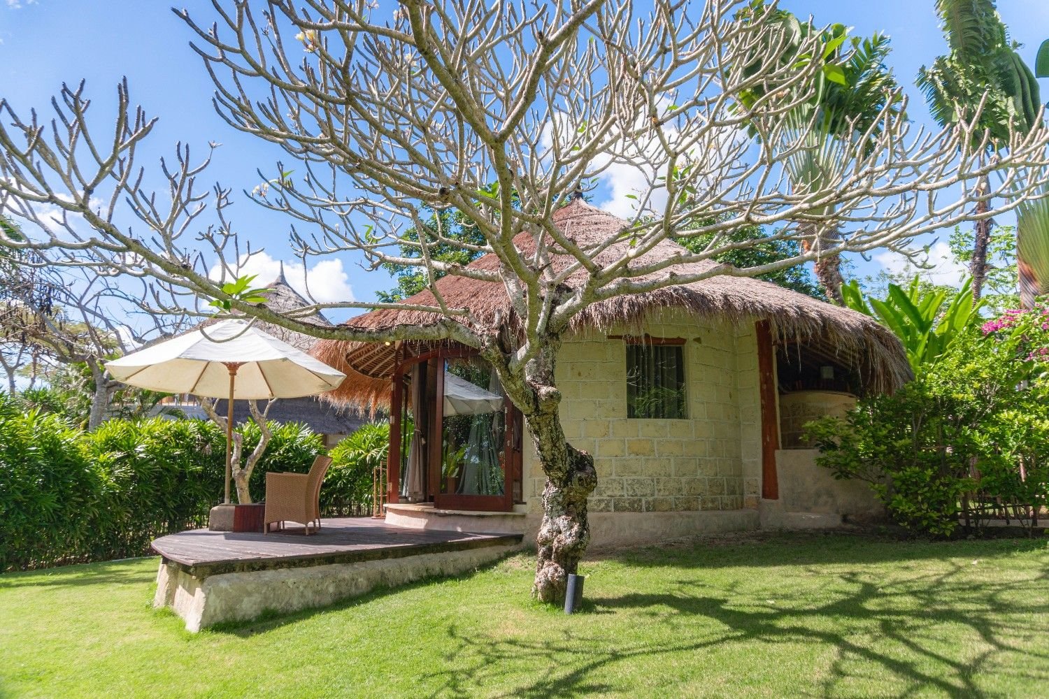 Standard Bungalow Gallery 4