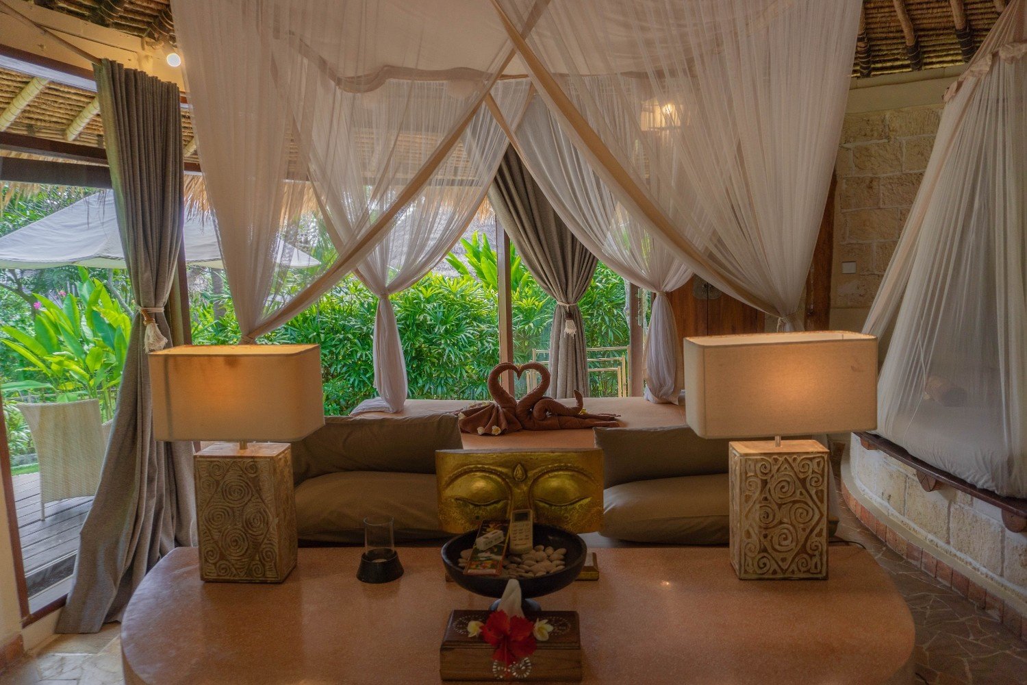 Standard Bungalow Gallery 9